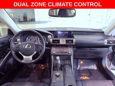 2015 Lexus IS 250 NAV/BLIND SPOT/PARK AST/4 NEW TIRES/ALL RECORDS