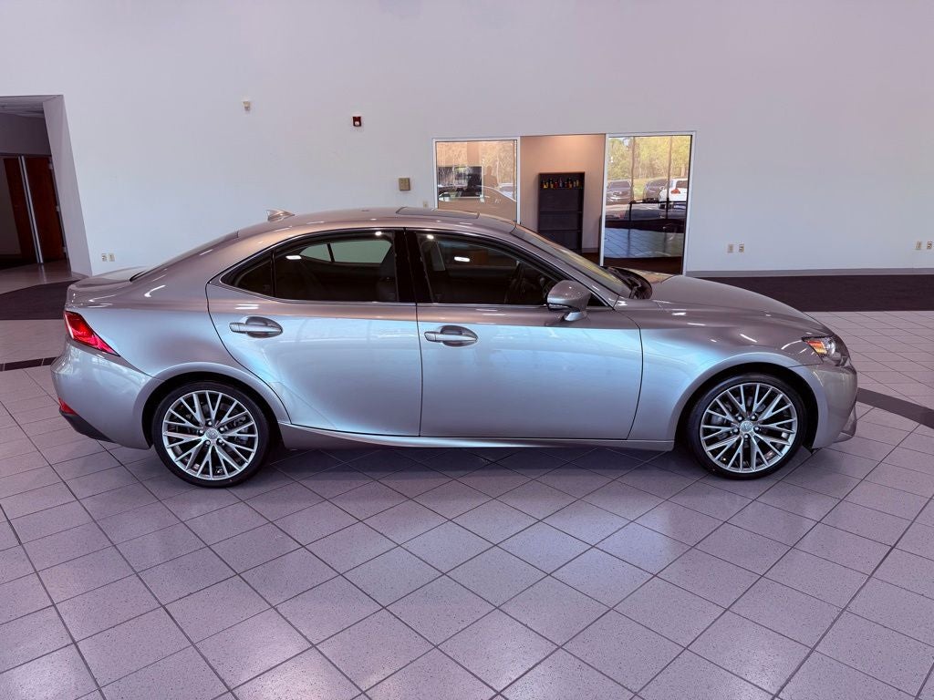 2015 Lexus IS 250 NAV/BLIND SPOT/PARK AST/4 NEW TIRES/ALL RECORDS