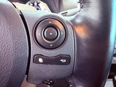 2015 Lexus IS 250 NAV/BLIND SPOT/PARK AST/4 NEW TIRES/ALL RECORDS