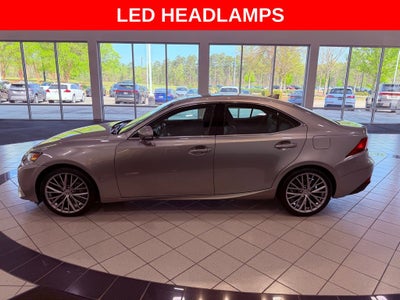 2015 Lexus IS 250 NAV/BLIND SPOT/PARK AST/4 NEW TIRES/ALL RECORDS