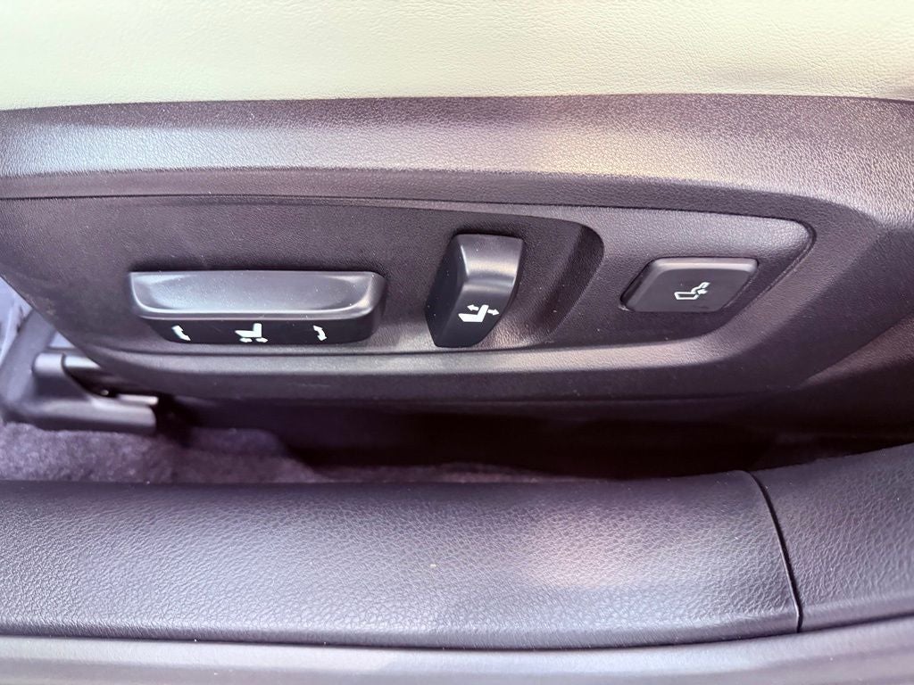 2014 Lexus ES 350 PREMIUM/PARK AST/BLINDSPOT/59,289 MILE/ALL RECORDS