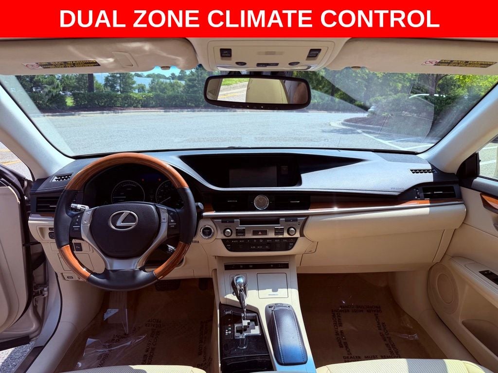 2013 Lexus ES 300h LUXURY/NAVIGATION/BLIND SPOT/PARK AST/SUNSHADE