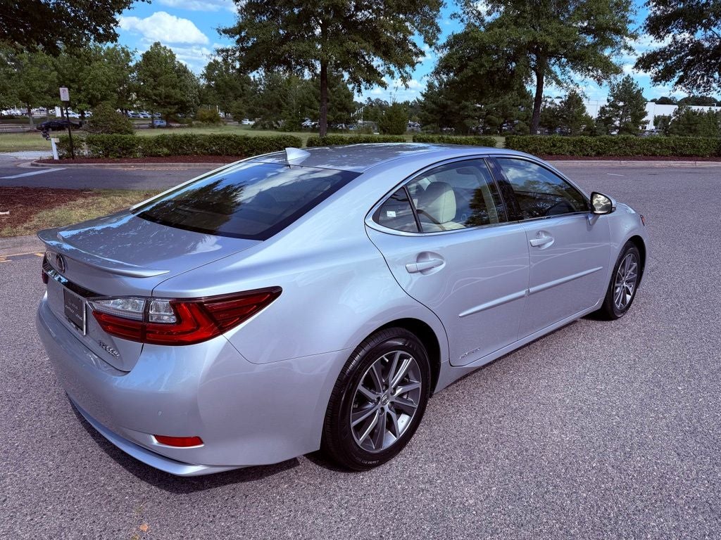 2018 Lexus ES 300h LUXURY/NAV/BLIND SPOT/PARK AST/ALL RECORDS