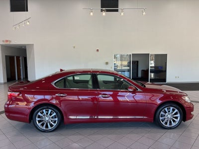 2010 Lexus LS 460 AWD/LUXURY/NAV/POWER DOOR CLOSERS/NEW TIRES