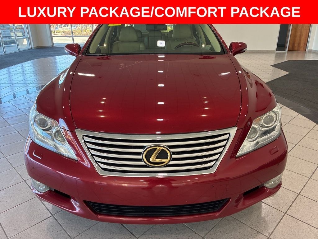 2010 Lexus LS 460 AWD/LUXURY/NAV/POWER DOOR CLOSERS/NEW TIRES