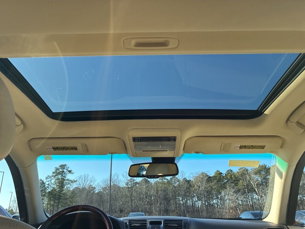 2010 Lexus LS 460 AWD/LUXURY/NAV/POWER DOOR CLOSERS/NEW TIRES