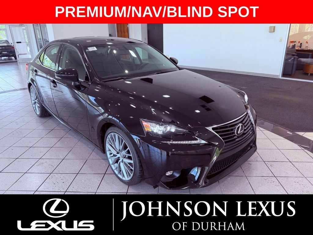 2016 Lexus IS 300 PREMIUM/NAV/BLIND SPOT/AWD/NEW REAR BRAKE PADS
