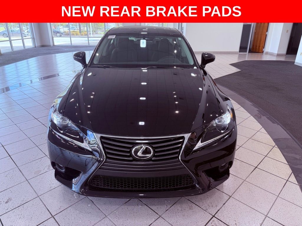 2016 Lexus IS 300 PREMIUM/NAV/BLIND SPOT/AWD/NEW REAR BRAKE PADS