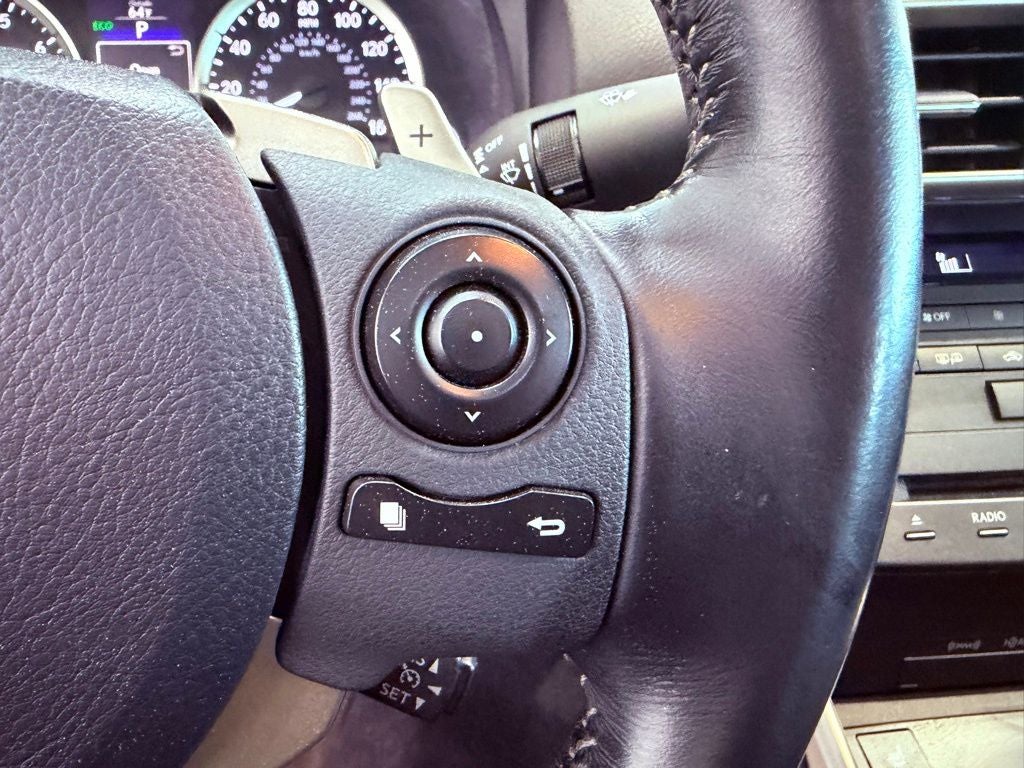 2016 Lexus IS 300 PREMIUM/NAV/BLIND SPOT/AWD/NEW REAR BRAKE PADS