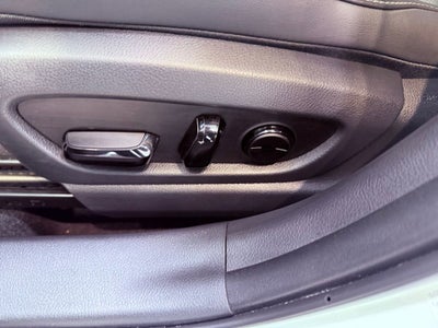 2024 Lexus UX 250h Premium BLIND SPOT/CARPLAY/CLEAN CARFAX