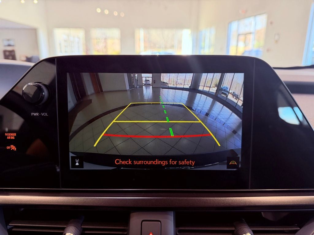 2024 Lexus UX 250h Premium BLIND SPOT/CARPLAY/CLEAN CARFAX