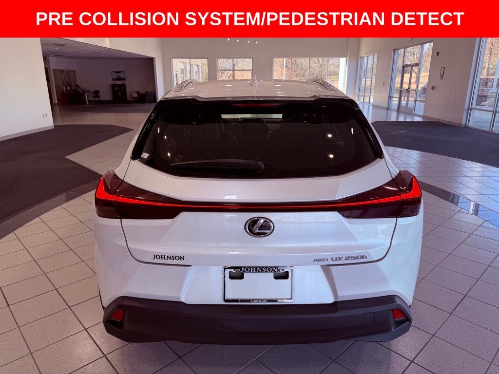2024 Lexus UX 250h Premium BLIND SPOT/CARPLAY/CLEAN CARFAX