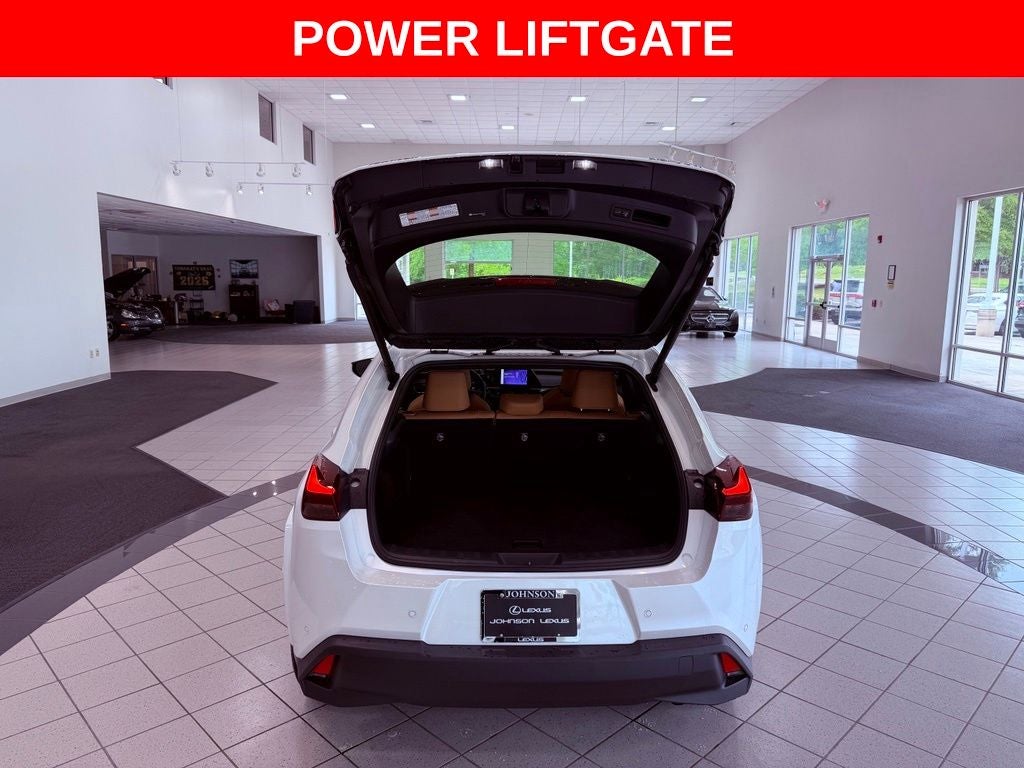 2025 Lexus UX 300h Premium BLIND SPOT/PARK AST/SMART CRUISE/ALL RECORDS