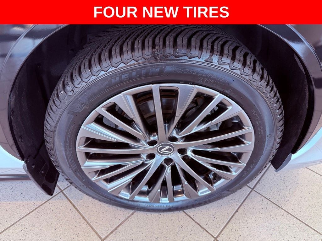 2023 Lexus RZ 450e Luxury PANO ROOF/HEAD UP/360 CAM/NEW TIRES