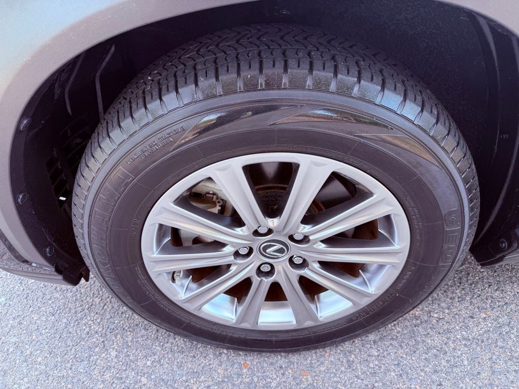 2021 Lexus NX 300 SUNROOF/CARPLAY/L-CERT UNLIMITED MILE WARRANTY