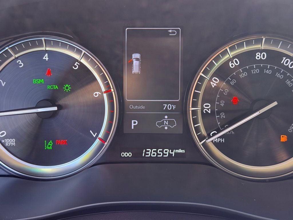 2017 Lexus LX 570 LUXURY/MARK LEV/REAR DVD/HEAD UP/360 CAM/NEW TIRES