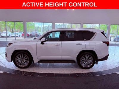2023 Lexus LX 600 Ultra Luxury EXECUTIVE/MARK LEV/360 CAM/HEAD UP/REAR DVD