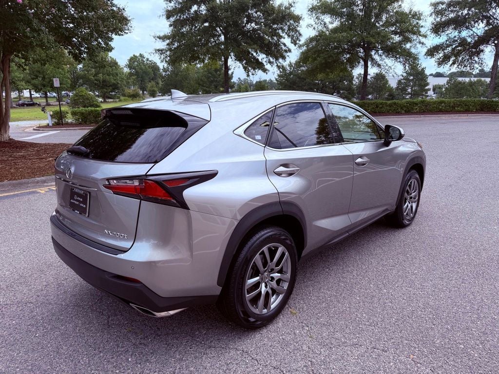 2016 Lexus NX 200t PREMIUM/SMART CRUISE/NAV/PARK AST/ALL RECORDS/NEW