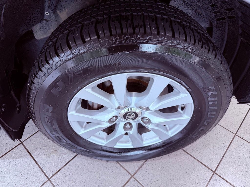 2019 Toyota Land Cruiser PERFECTLY MAINTAINED AT TOYOTA/ALL RECORDS