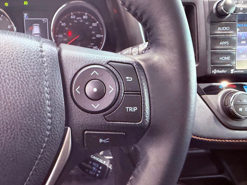 2017 Toyota RAV4 SE BLIND SPOT/SMART CRUISE/1 OWNER