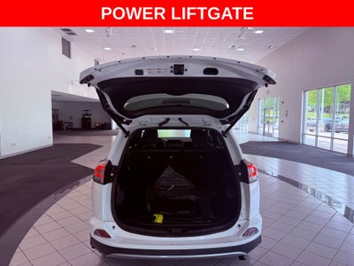 2017 Toyota RAV4 SE BLIND SPOT/SMART CRUISE/1 OWNER