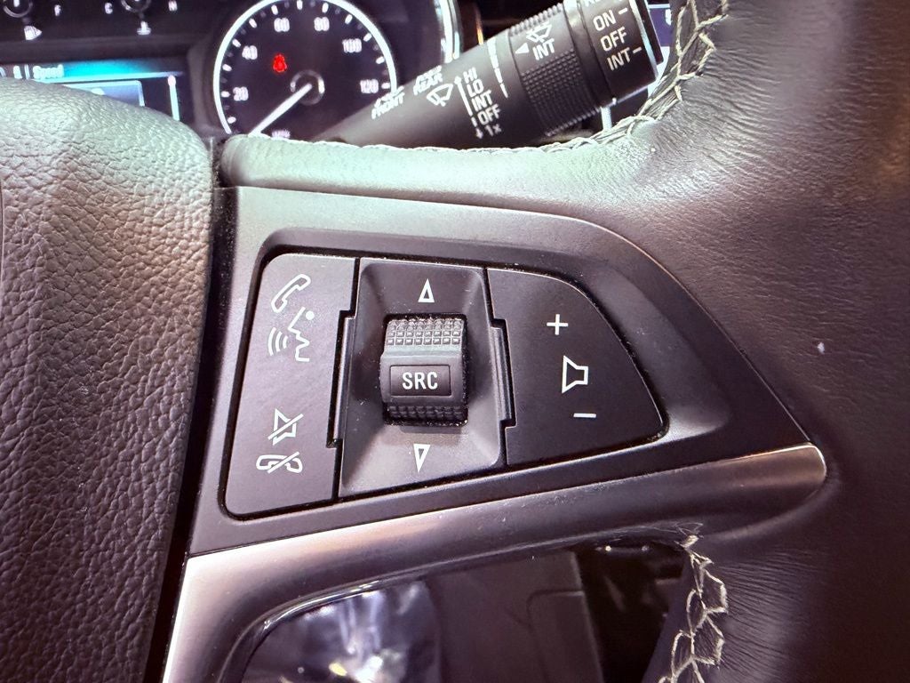 2018 Buick Encore Sport Touring NAV/CARPLAY/BLIND SPOT/CLEAN CARFAX