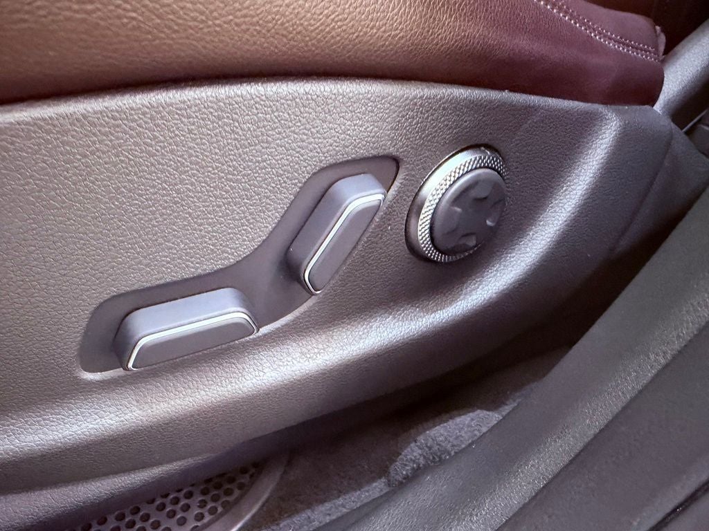 2022 Genesis GV70 2.5T PANO ROOF/LEXICON AUDIO/360 CAM/SELECT&ADV PKG