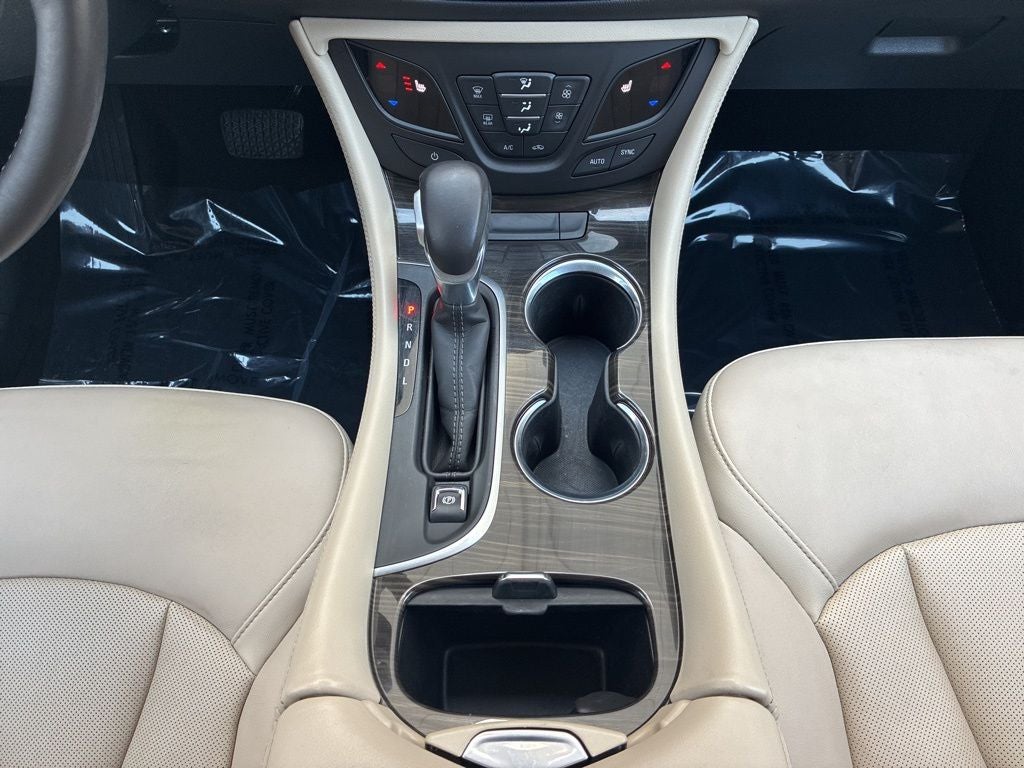 2019 Buick Envision Essence PANO ROOF/BLIND SPOT/REMOTE START/LANE ASST
