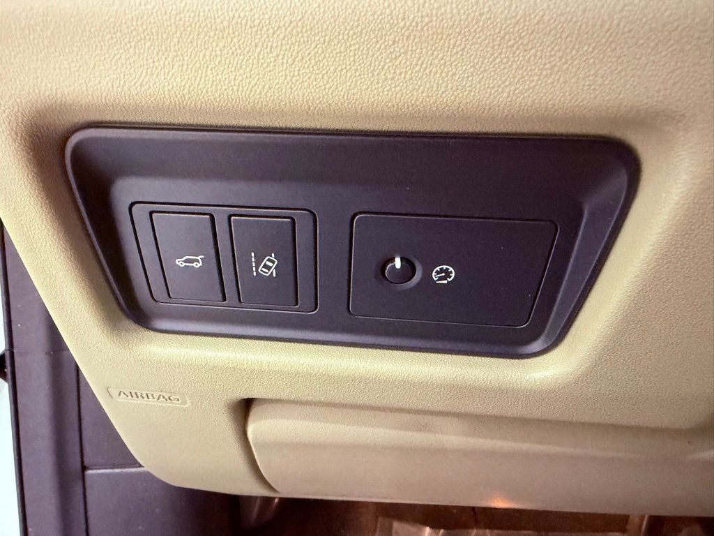 2016 Land Rover Discovery Sport HSE PANO ROOF/NAV/DRIVER AST+/4 NEW TIRES