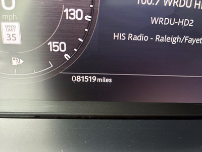 2023 Land Rover Defender 130 X-Dynamic SE PERFECTLY MAINTAINED AT DEALER/ALL RECORDS