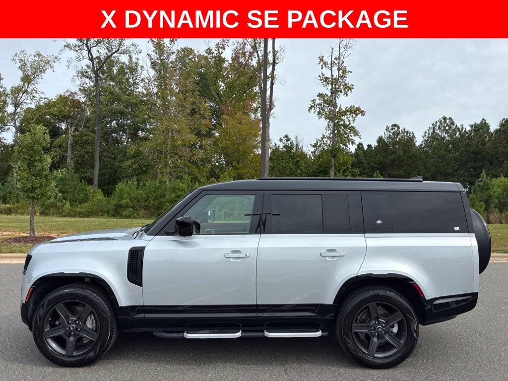2023 Land Rover Defender 130 X-Dynamic SE PERFECTLY MAINTAINED AT DEALER/ALL RECORDS