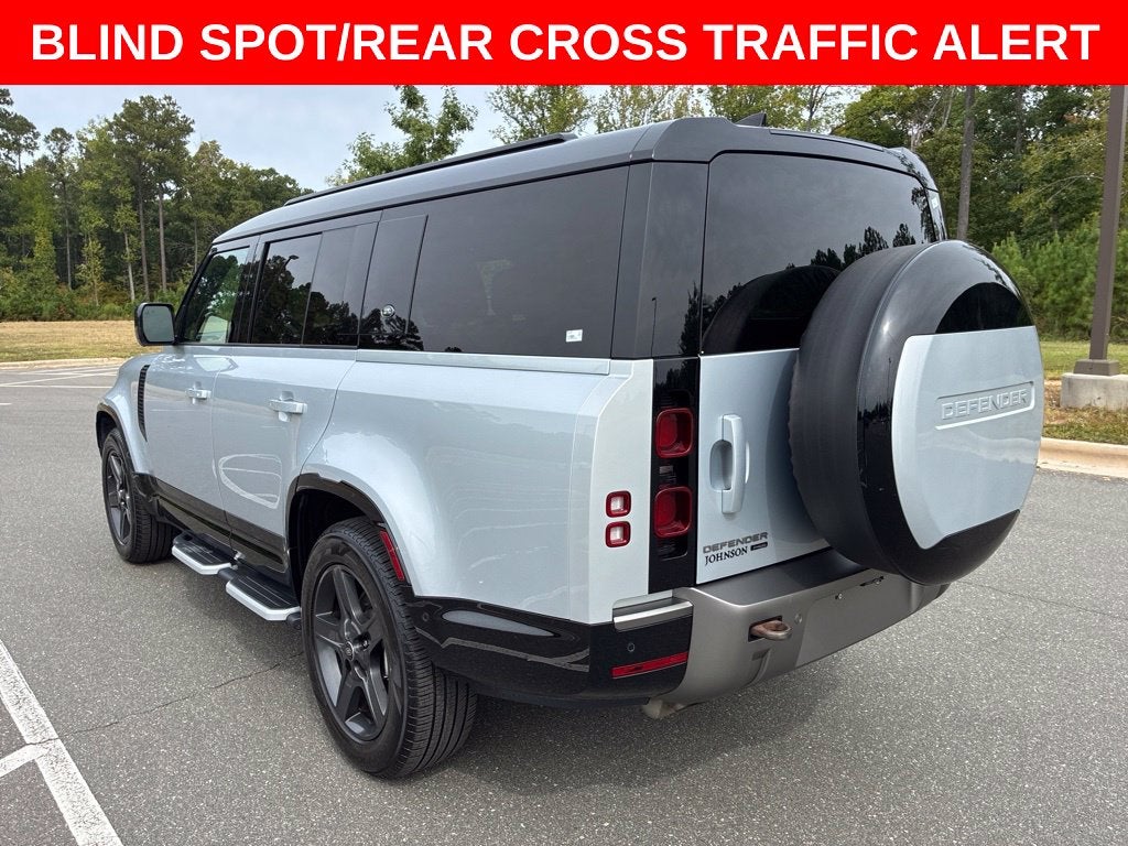 2023 Land Rover Defender 130 X-Dynamic SE PERFECTLY MAINTAINED AT DEALER/ALL RECORDS