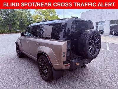 2026 Land Rover Defender 110 OCTA PANO ROOF/MERIDIAN/HEAD UP/360 CAM
