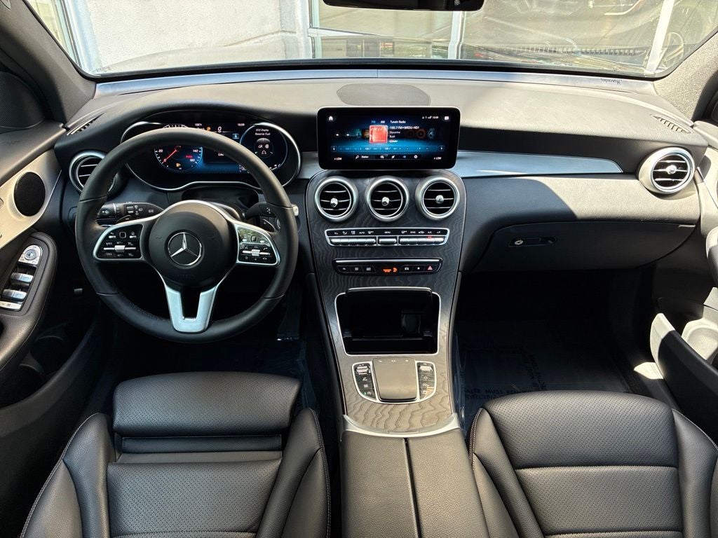 2022 Mercedes-Benz GLC GLC 300 PANO ROOF/PARK AST/CLEAN CARFAX