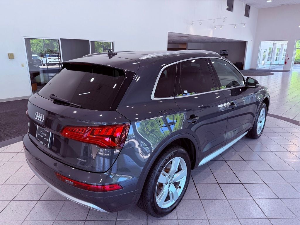 2019 Audi Q5 2.0T Premium quattro/PANO ROOF/CARPLAY/BLIND SPOT/NEW TIRES