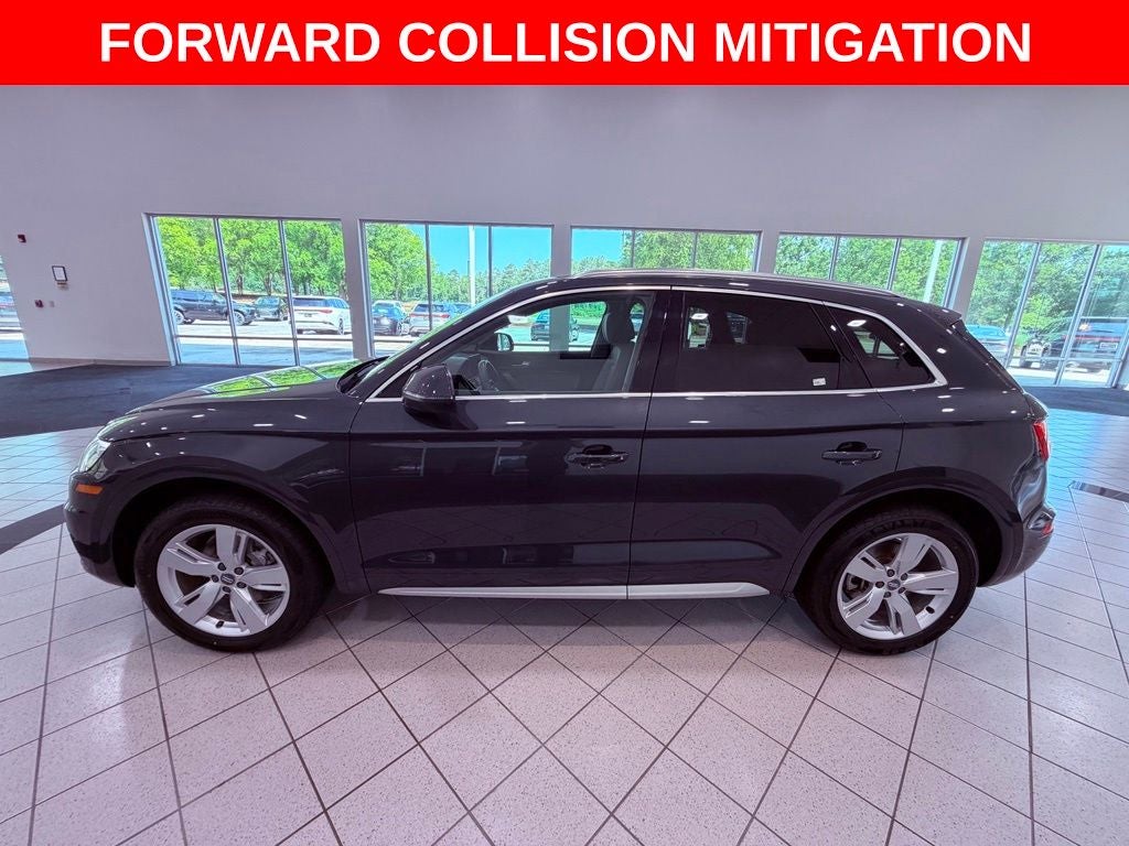 2019 Audi Q5 2.0T Premium quattro/PANO ROOF/CARPLAY/BLIND SPOT/NEW TIRES