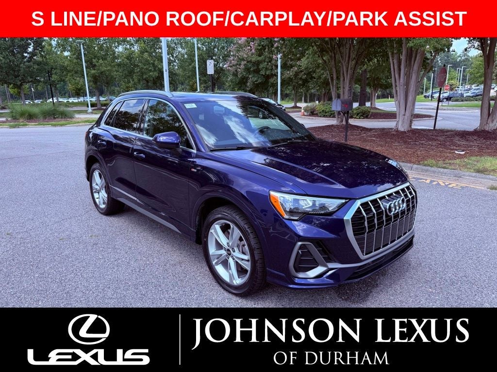 2021 Audi Q3 Premium S Line quattro/PANO ROOF/CONV PKG/PARK AST/CARPLAY