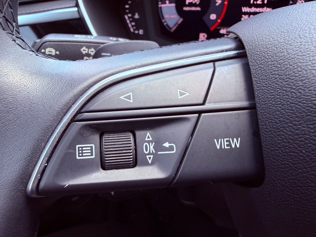 2021 Audi Q3 Premium S Line quattro/PANO ROOF/CONV PKG/PARK AST/CARPLAY
