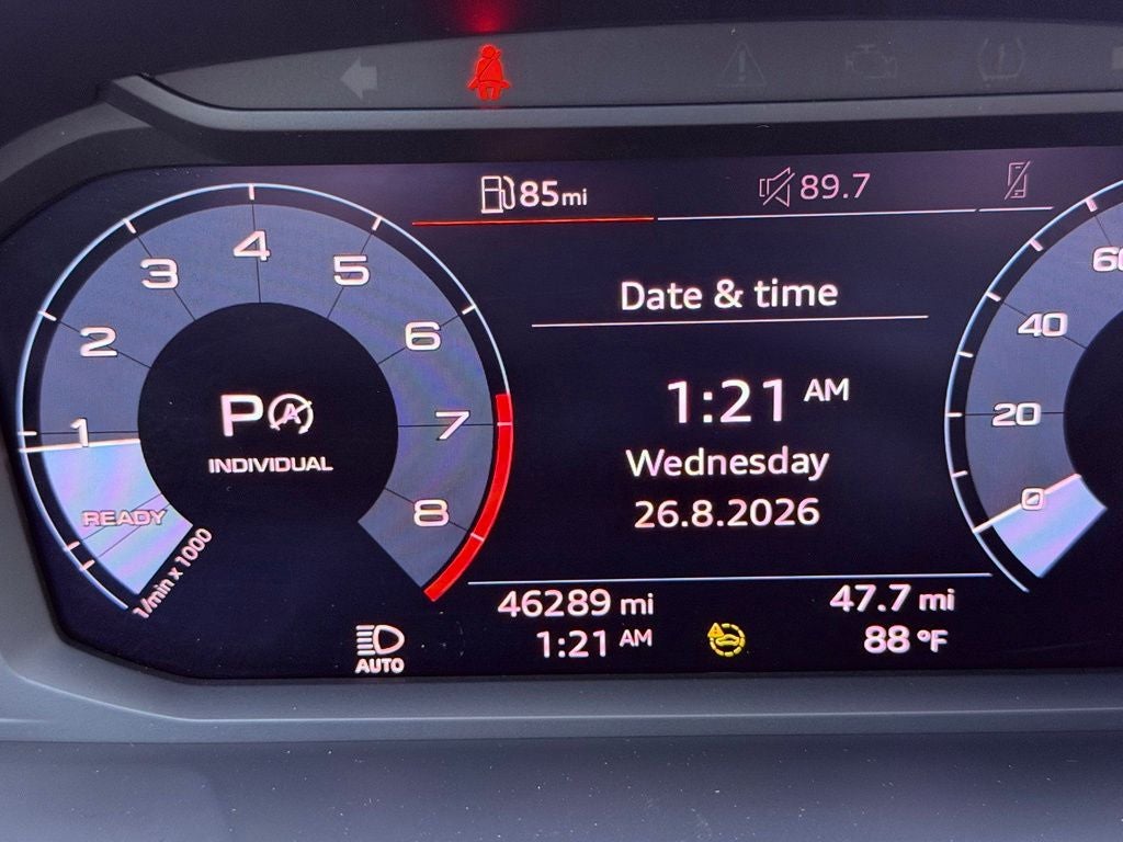 2021 Audi Q3 Premium S Line quattro/PANO ROOF/CONV PKG/PARK AST/CARPLAY