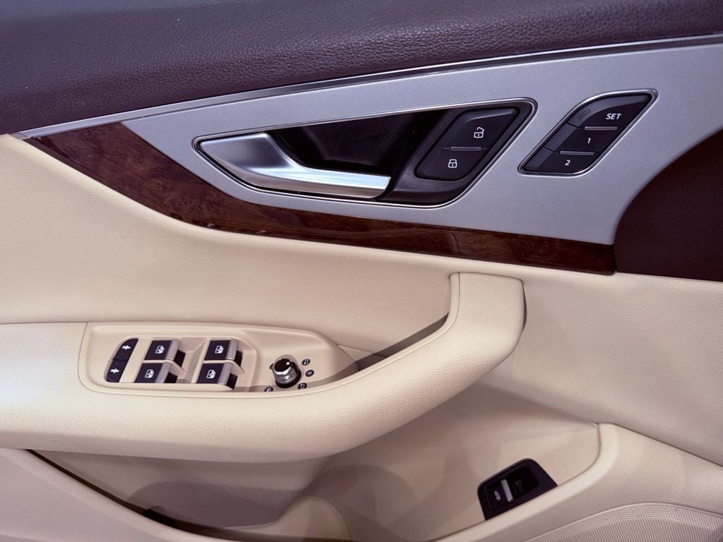 2017 Audi Q7 2.0T Premium Plus quattro/PANO ROOF/360 CAM/PRE SENSE/VISION PKG/