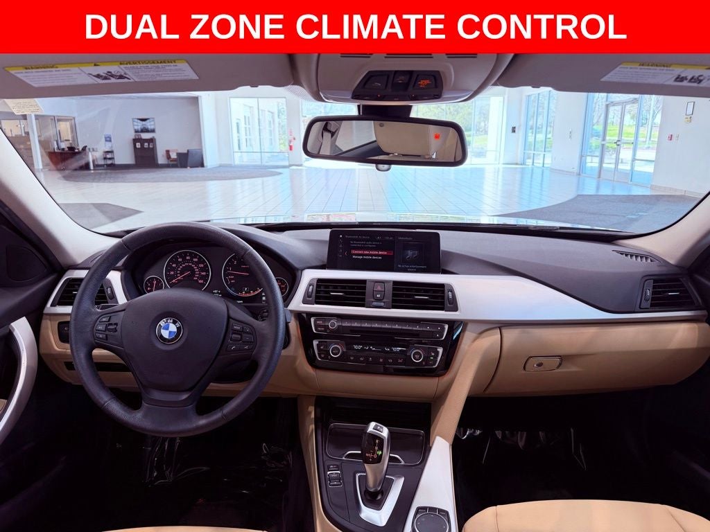 2018 BMW 3 Series 320i NAV/SUNROOF/BLINDSPOT/1 OWNER/4 NEW TIRES