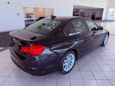 2018 BMW 3 Series 320i NAV/SUNROOF/BLINDSPOT/1 OWNER/4 NEW TIRES