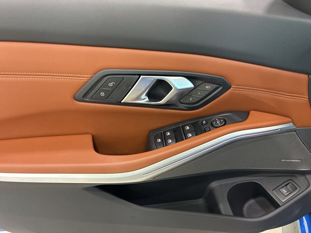 2024 BMW M3 CARBON FIBER/ICON LED/360 CAM/NAV/PARK AST+/1 OWNE