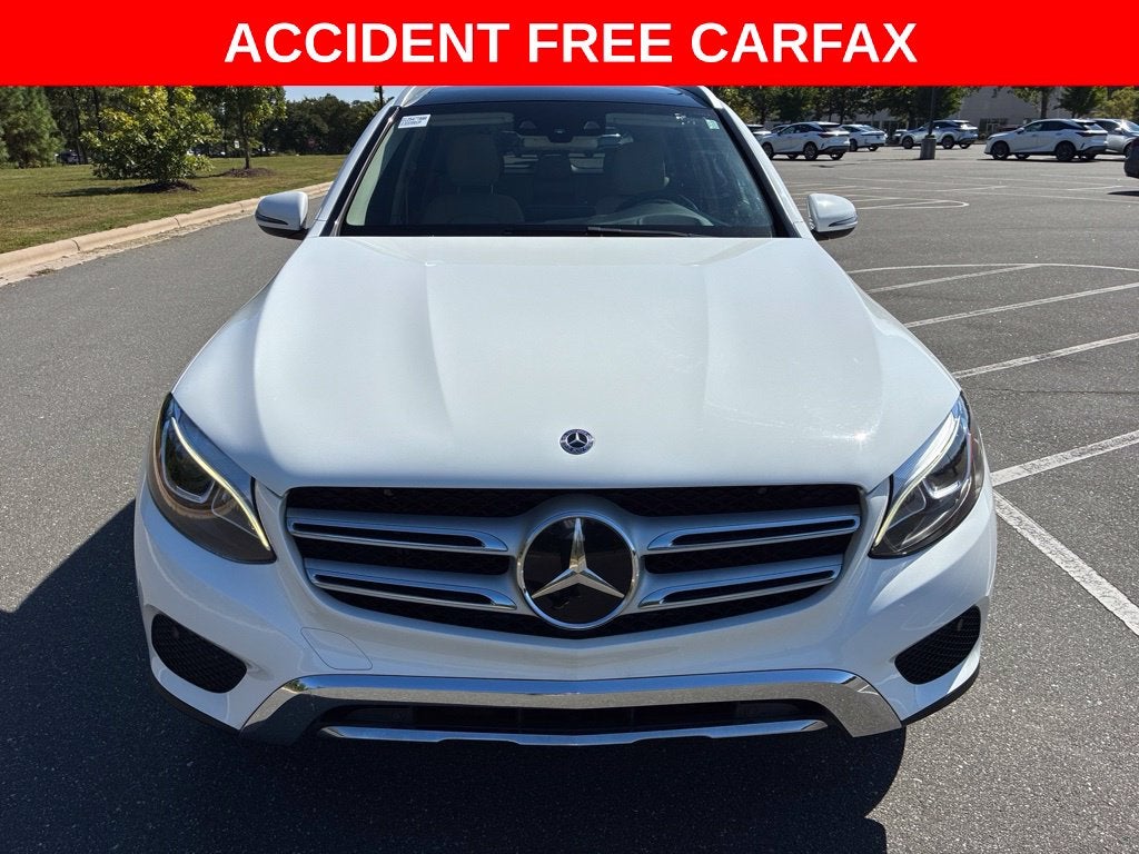 2018 Mercedes-Benz GLC GLC 300 4WD/PANO ROOF/BURMESTER/HEAD-UP/CARPLAY