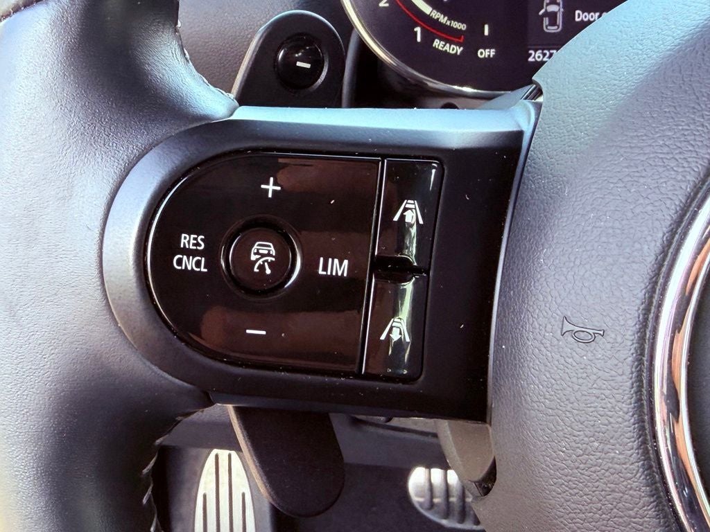 2024 MINI John Cooper Works Clubman SIGNATURE/PANO ROOF/NAV/CARPLAY
