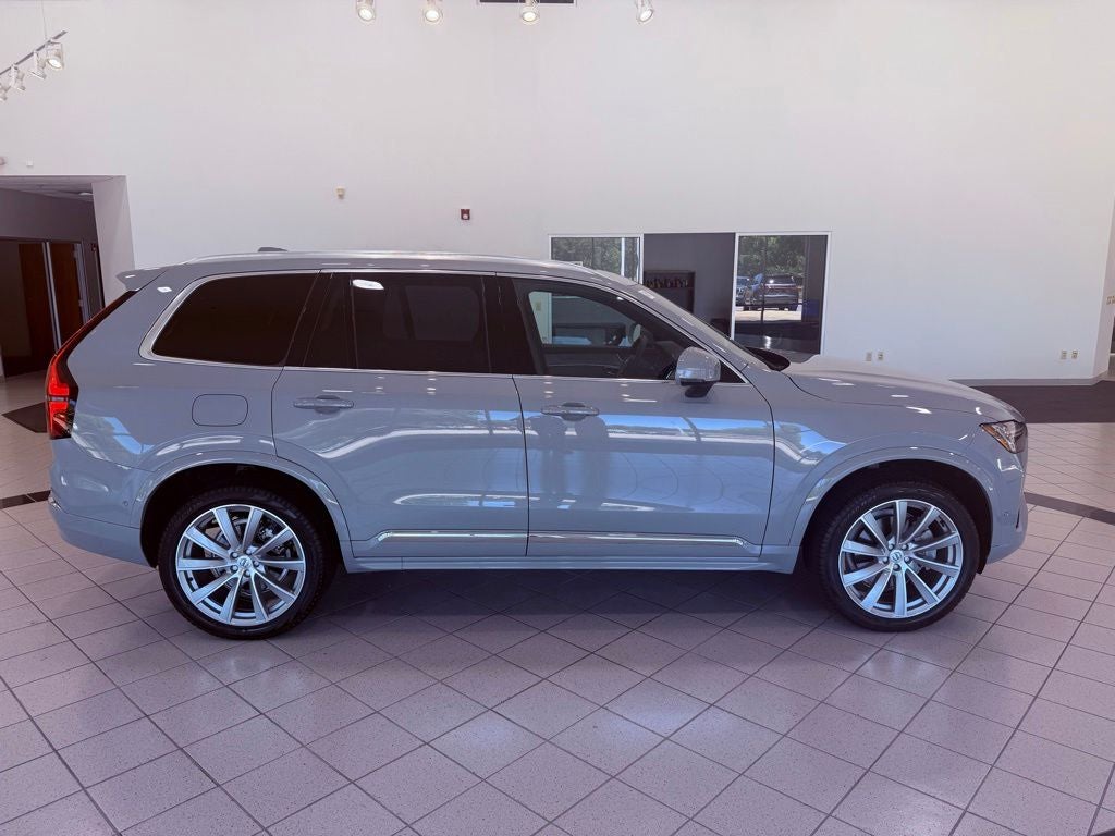 2025 Volvo XC90 B6 Plus 6-Seater PANO ROOF/360 CAM/NAV/PARK AST/BLIND SPOT