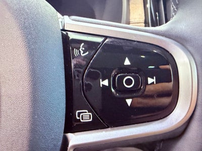 2025 Volvo XC90 B6 Plus 6-Seater PANO ROOF/360 CAM/NAV/PARK AST/BLIND SPOT