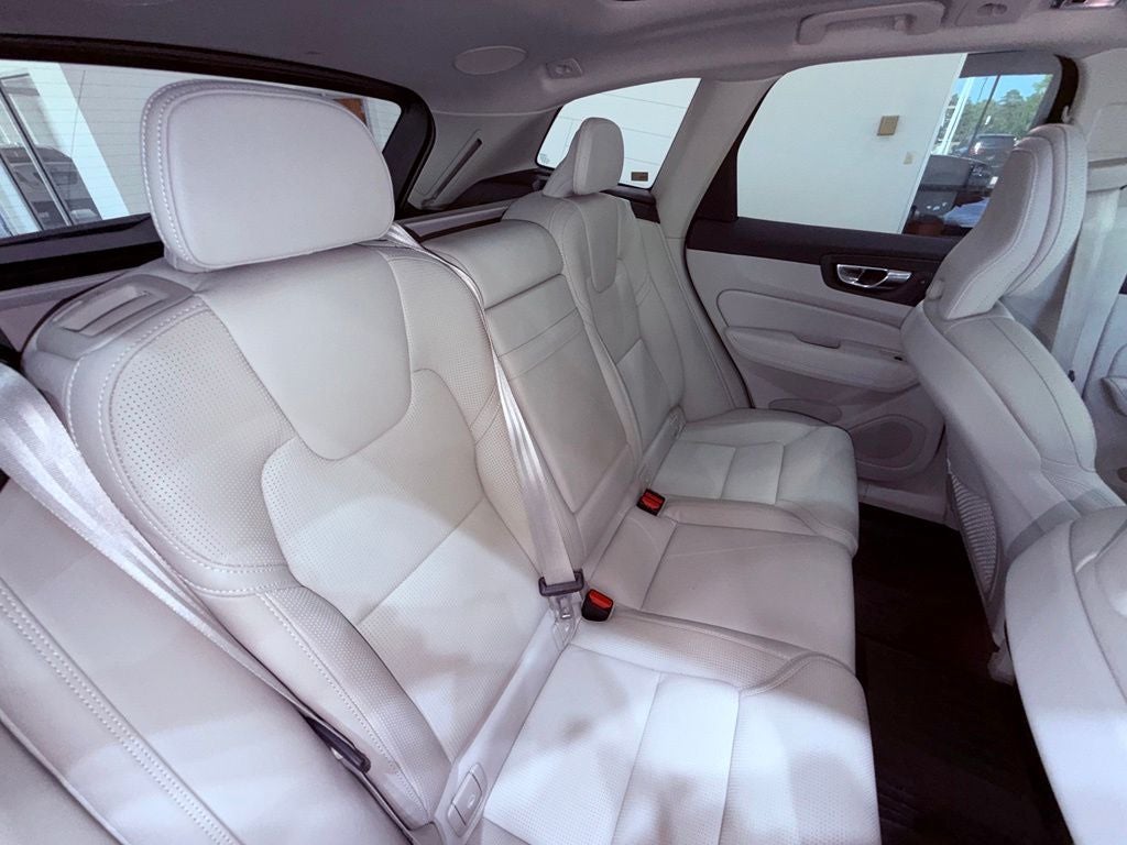 2021 Volvo XC60 T5 Inscription PANO ROOF/NAV/CARPLAY/BLIND SPOT/PARK AST