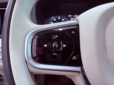 2021 Volvo XC60 T5 Inscription PANO ROOF/NAV/CARPLAY/BLIND SPOT/PARK AST