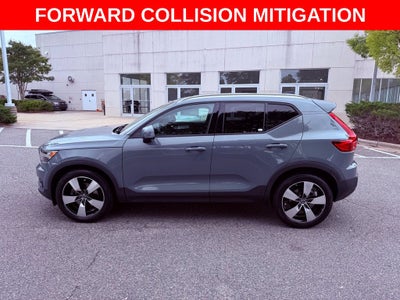 2021 Volvo XC40 Momentum PREMIUM/PANO ROOF/NAV/BLIND SPOT/PARK AST